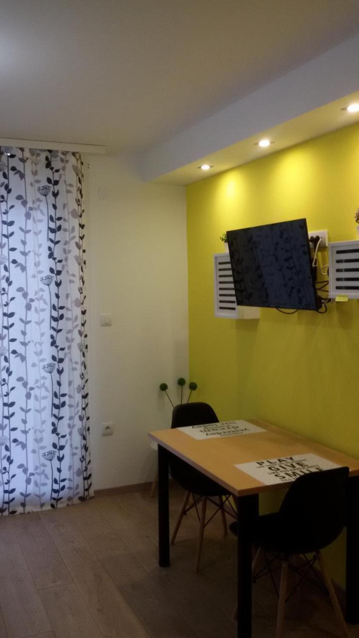 Apartamento Dandelo Novi Sad Exterior foto